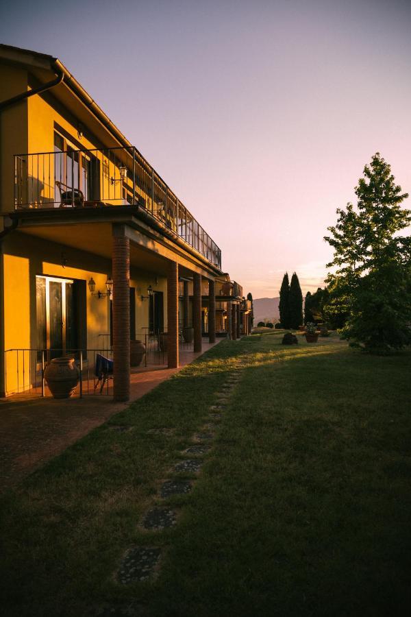 Fattoria Degli Usignoli Guest House San Donato in Fronzano Exterior foto
