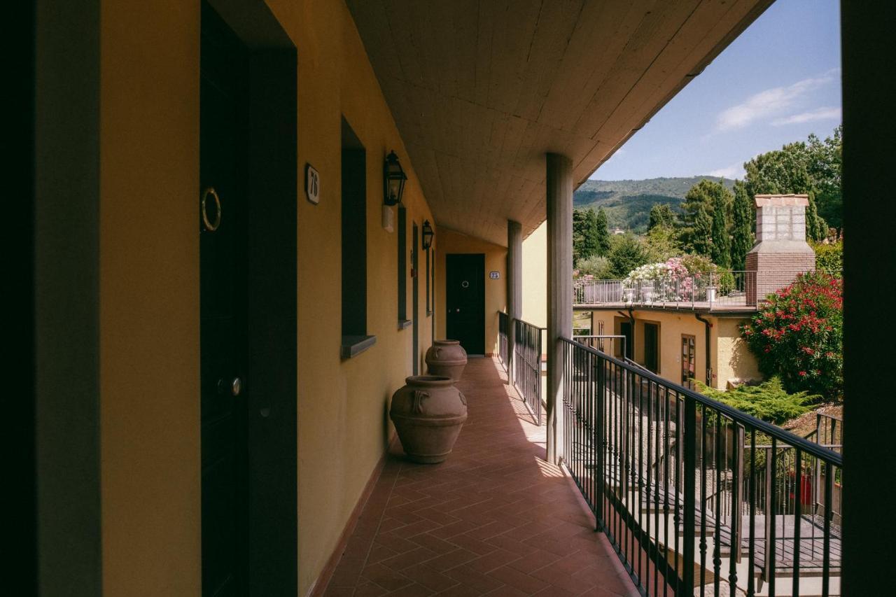 Fattoria Degli Usignoli Guest House San Donato in Fronzano Exterior foto